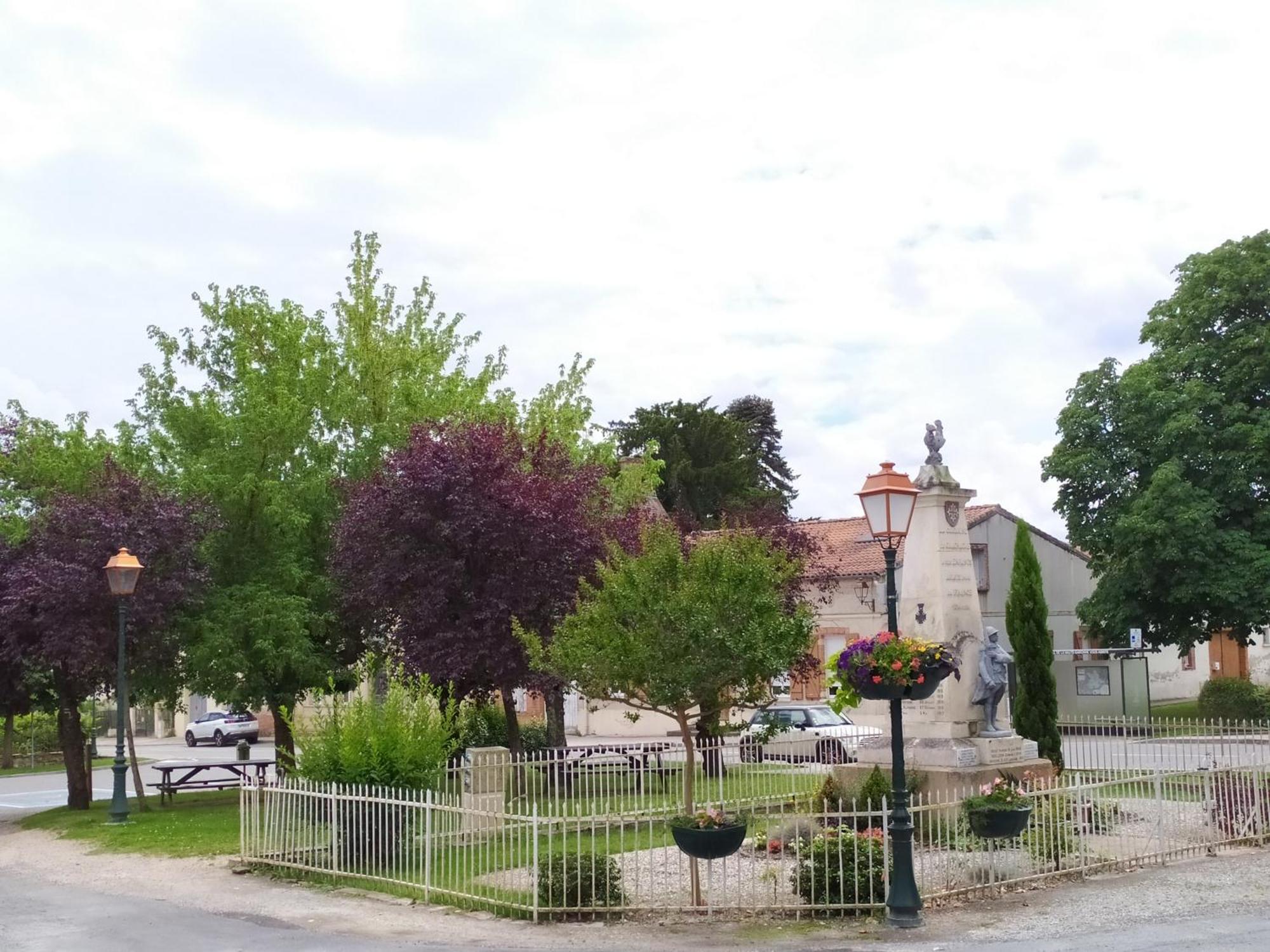 Duplex Casita Mia Chez Myriam Gite 3 Etoiles Climatise 4 Adultes 2 Chambres 3 Lits Terrasse Jardin Gragnague Екстер'єр фото